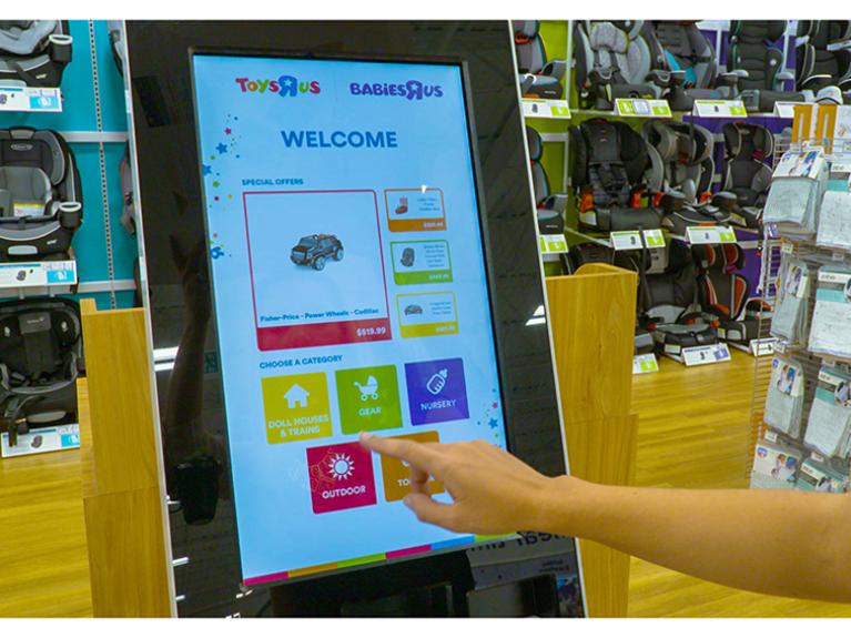 Toys R Us Digital Signage interactive display